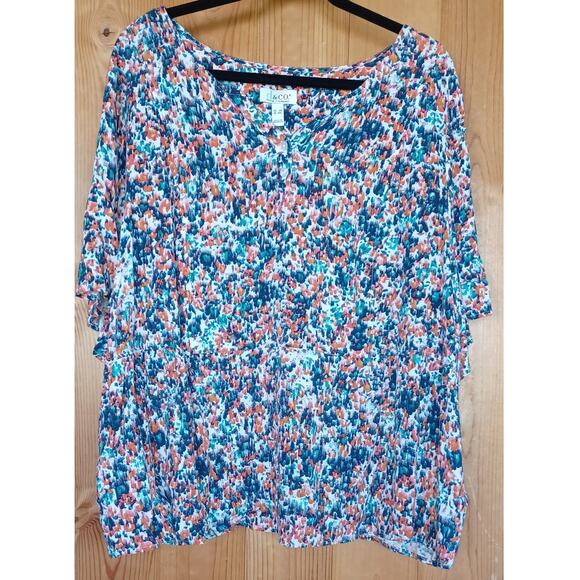D & Co Summer Floral Top Peplum Hem Fluttery Sleeves Flowy Fabric Women's 3X - Picture 2 of 6